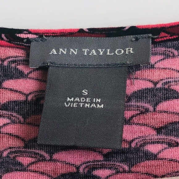 Ann Taylor Red and Black Sleeveless Blouse S - Picture 3 of 7